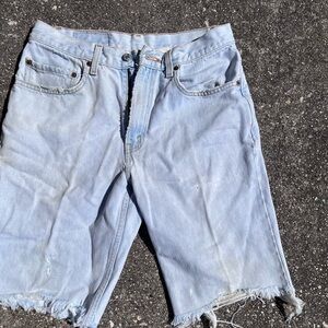 Vintage Levi’s shorts..